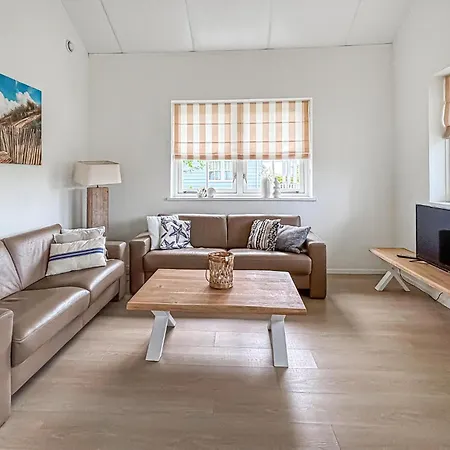 Gorgeous In With Wifi Holiday home